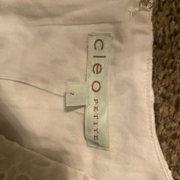 White dress from Cleo’s size 2 - Picture 4 of 5